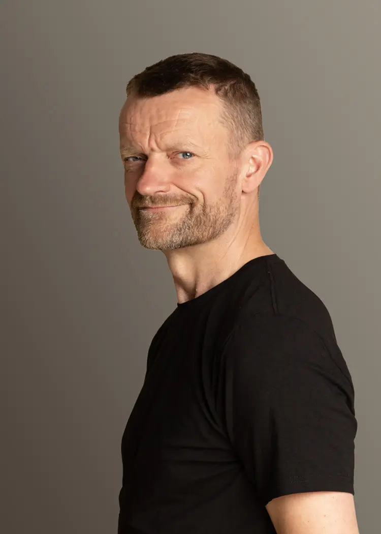 Booking af Frank Hvam hos Microphone